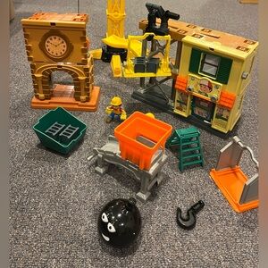 Handy Manny Construction play sets